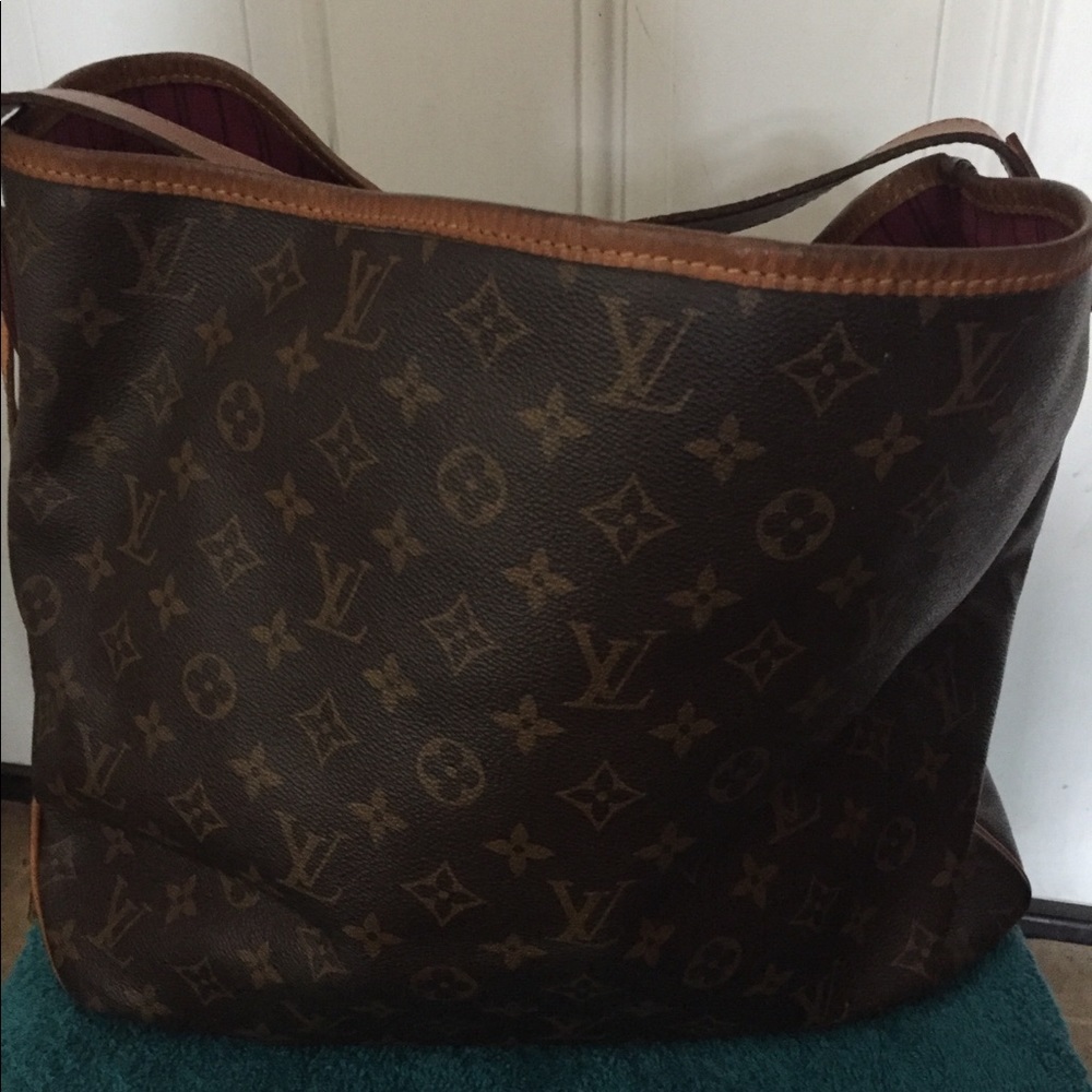 Authentic LV Delightful